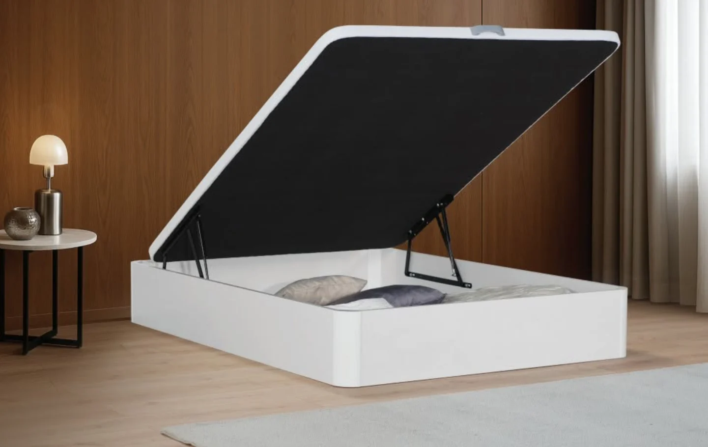 Cama com arrumação